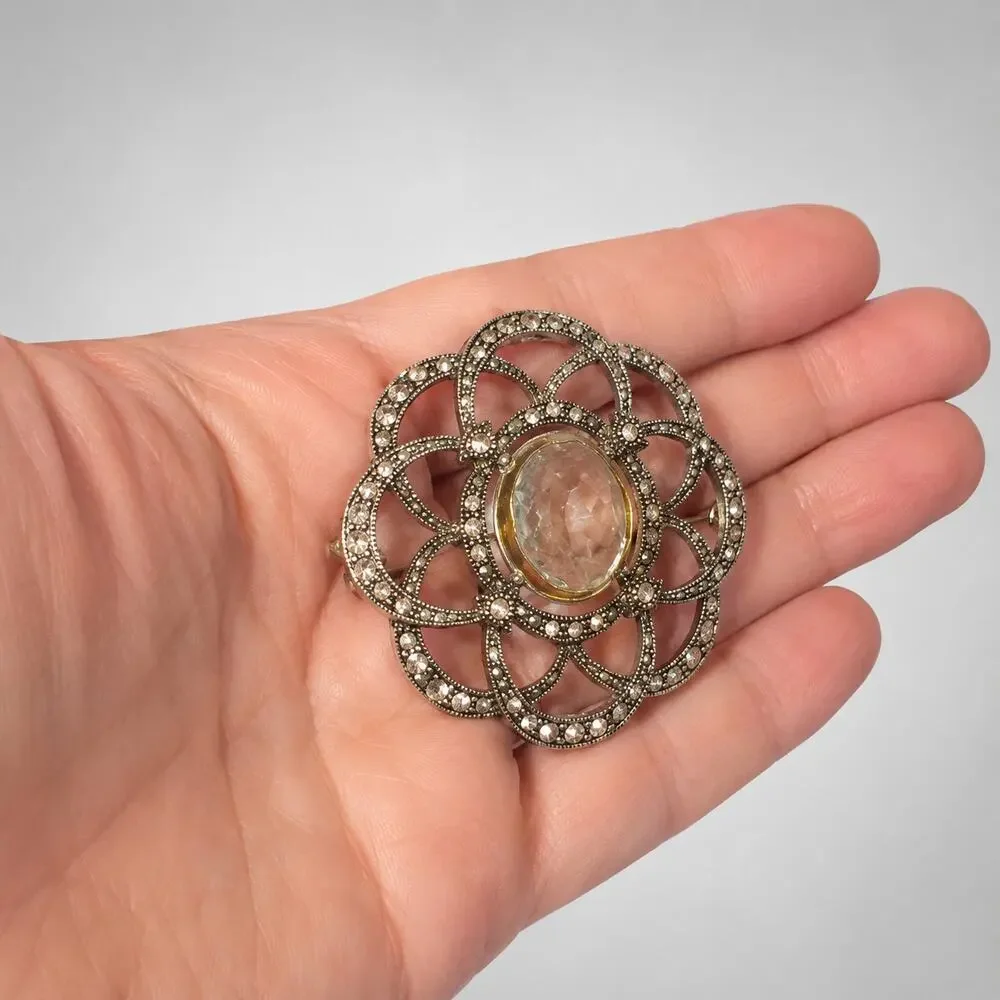 Vintage Signed Monet Brooch Pin Silver Tone Glass Stylized‎ Flower 2